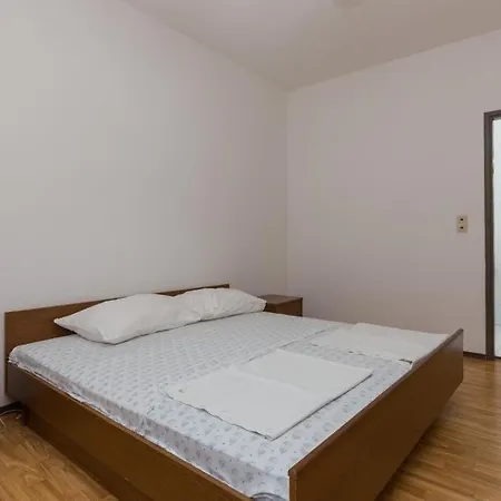 Basica Guest house Saplunara