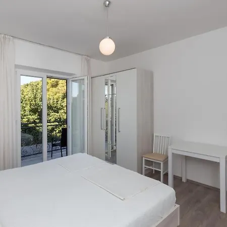 Guest house Basica Saplunara